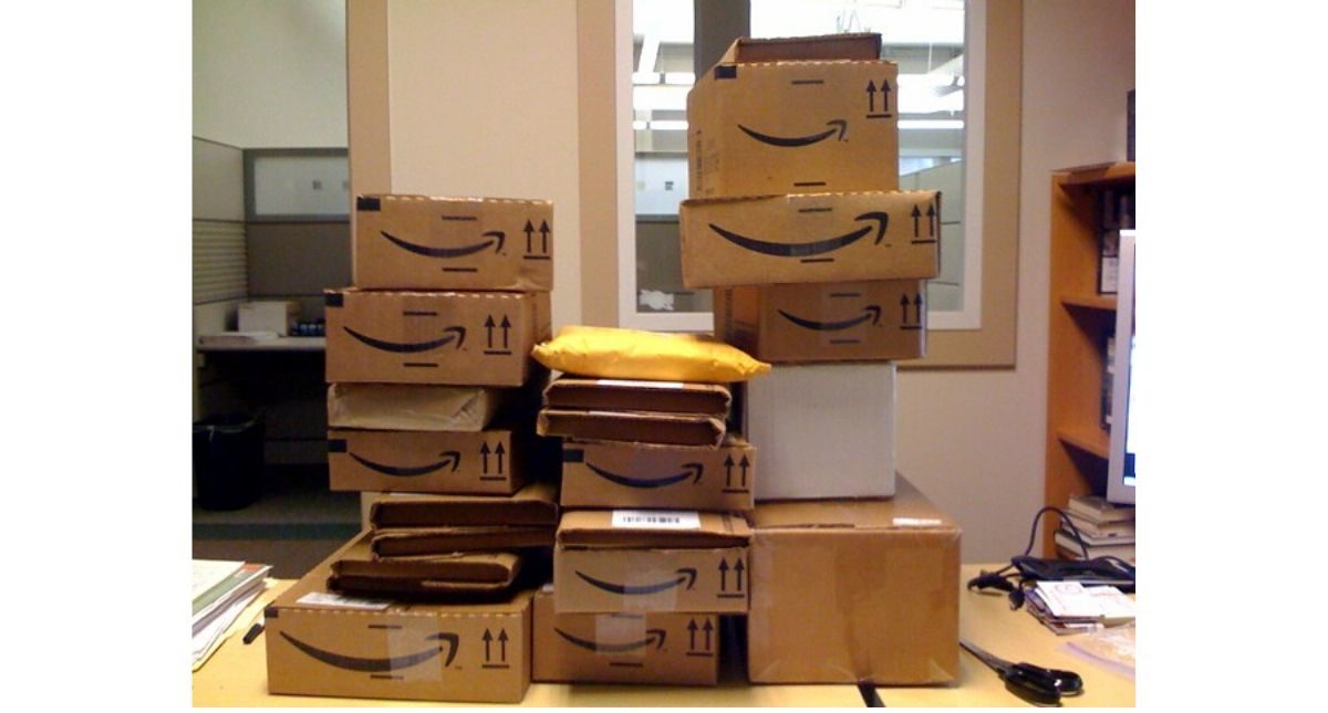 The Christmas season and e-commerce packaging waste